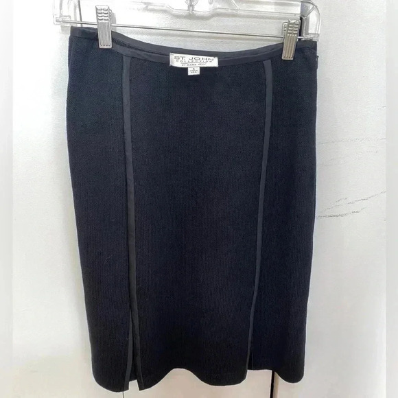 St. John Collection Marie Gray Knit Pencil Skirt Size 4 - Picture 2 of 7